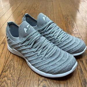 APL sneakers size 8.5